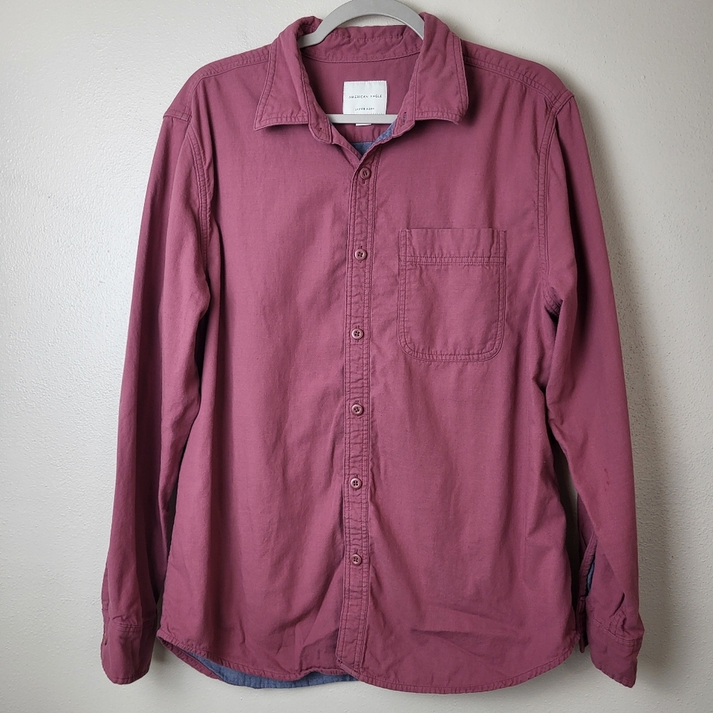 American Eagle Super Soft Men's Button Down Shirt Size Large 100% Cotton Red‎